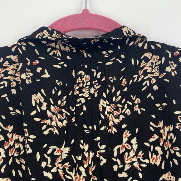 Ba&sh Size XS Black Venus Print Button Front V Neck Floral Blouse Eyelet Trim - Picture 8 of 13